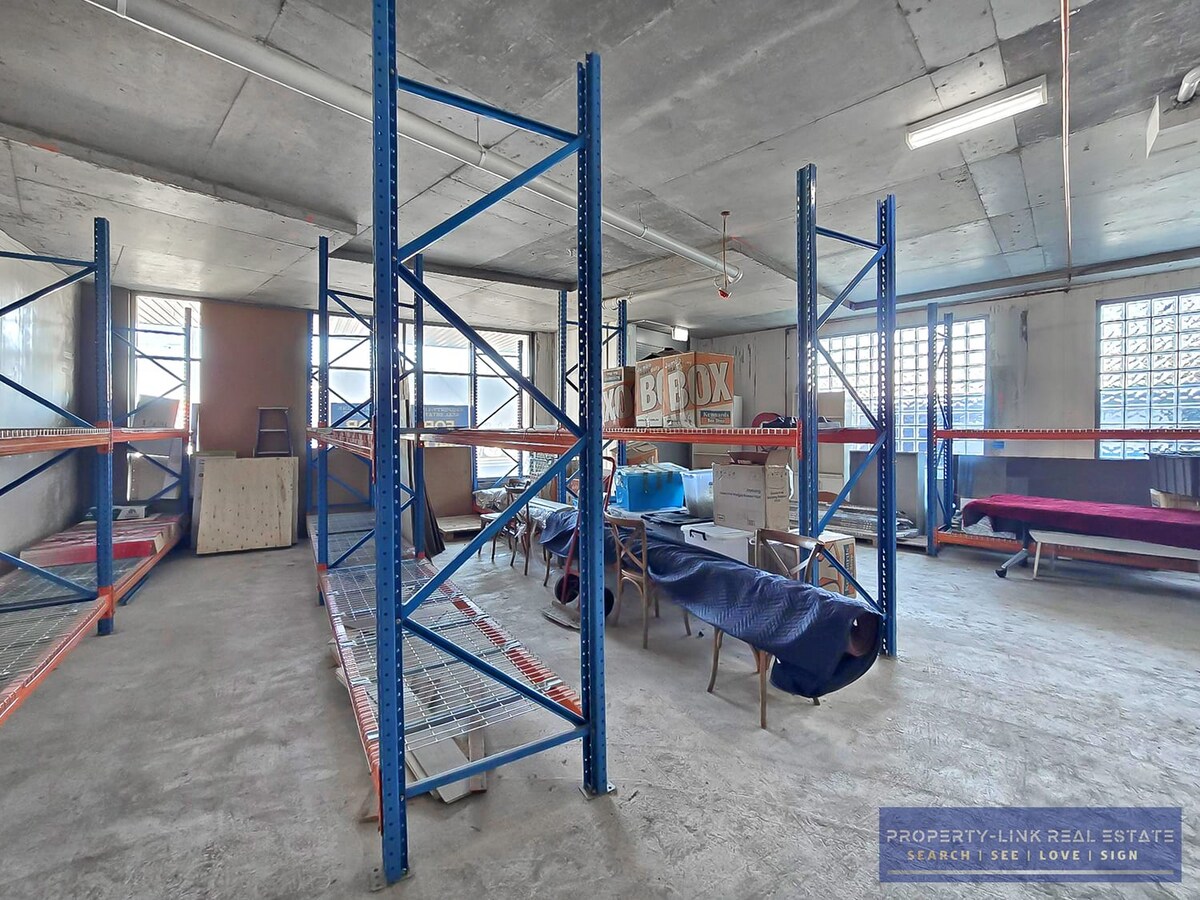 538 Woodville Rd, Guildford, NSW 2161 - Unit Shop 1 - - Interior Photo - Image 2 of 6