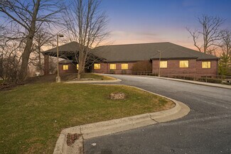 Plus de détails pour 1625 Ramblewood Dr, East Lansing, MI - Bureau à vendre