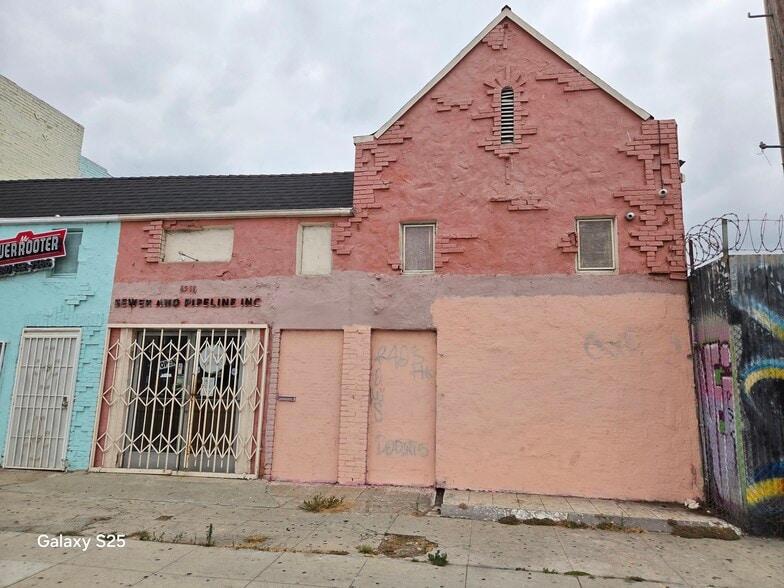 4520 S Western Ave, Los Angeles, CA à vendre - Photo du bâtiment - Image 2 de 22