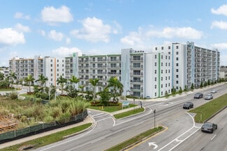 Plus de détails pour 25850 SW 140th Ct, Homestead, FL - Bureau/Commerce de détail à louer