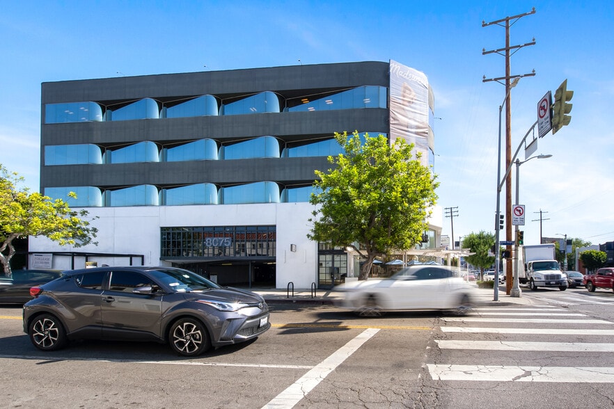 8065-8075 W 3rd St, Los Angeles, CA for sale - Building Photo - Image 3 of 34