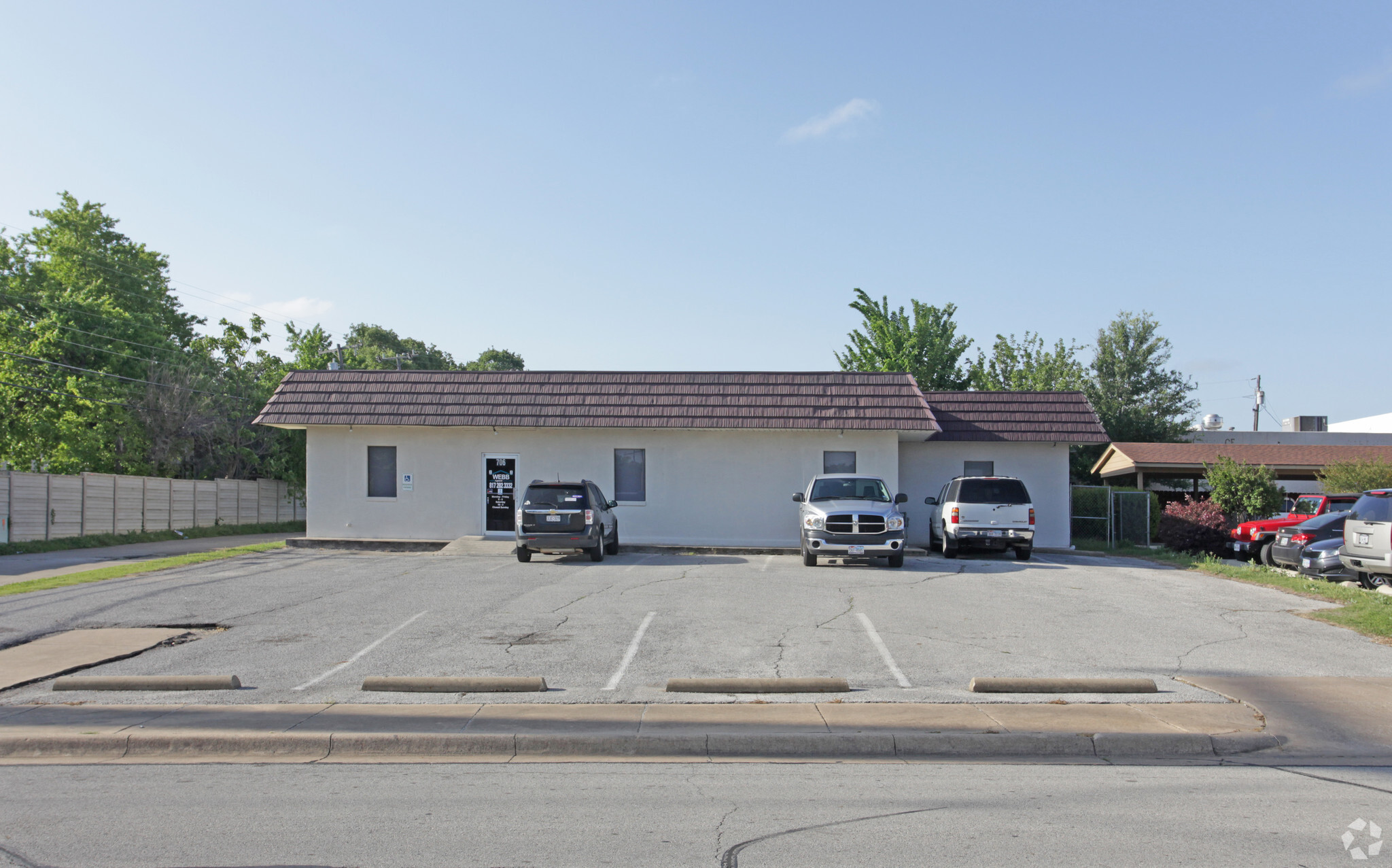 706 Springdale Rd, Bedford, TX for sale Primary Photo- Image 1 of 39