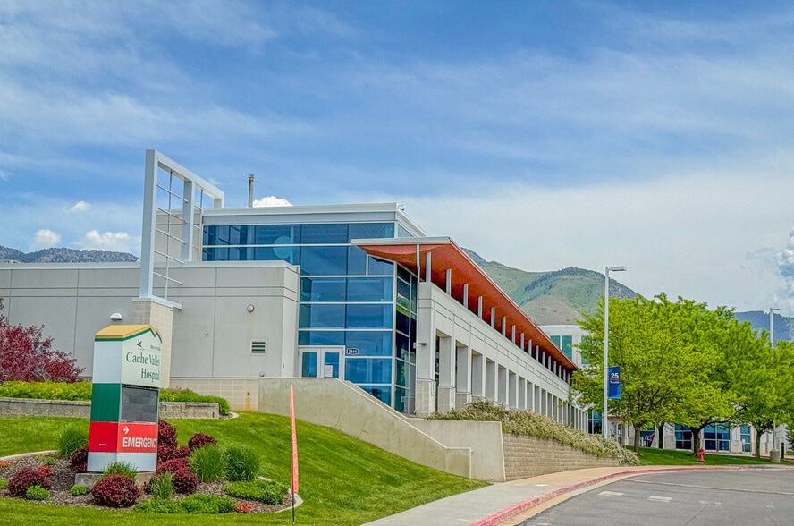 2380 N 400 E, North Logan, UT for sale - Building Photo - Image 2 of 4