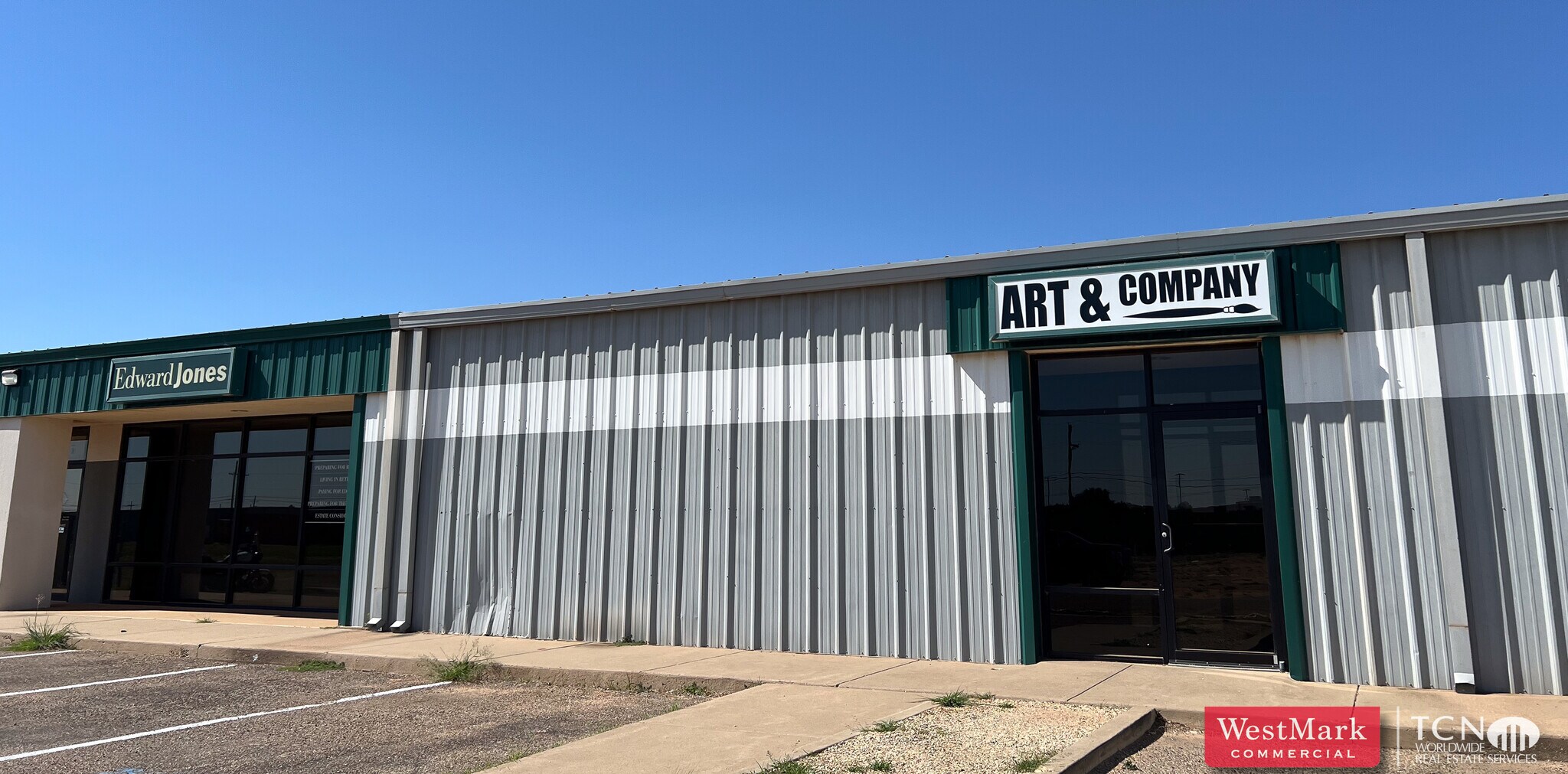 7335 82nd St, Lubbock, TX for lease Building Photo- Image 1 of 2