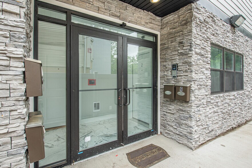 191 Broadway, Paterson, NJ à vendre - Photo du bâtiment - Image 3 de 8