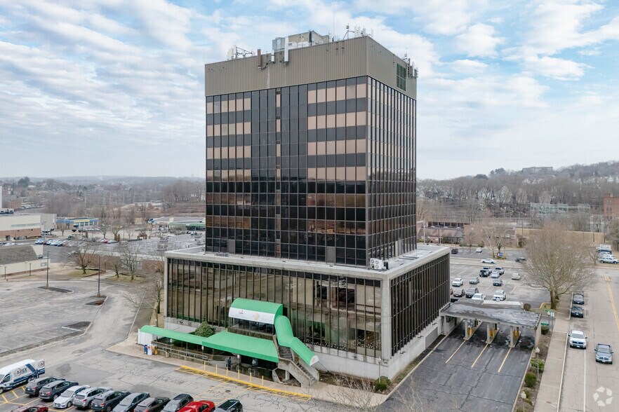 191 Social St, Woonsocket, RI à louer - Photo du bâtiment - Image 2 de 11