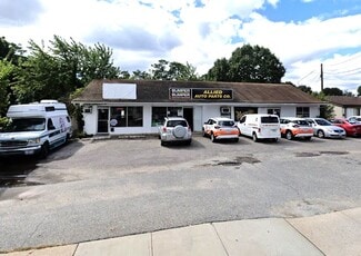 More details for 984 Mendon Rd, Cumberland, RI - Retail for Sale