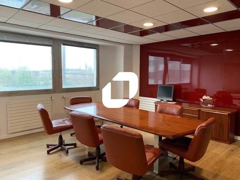 Office in Évry-Courcouronnes for lease - Interior Photo - Image 2 of 6