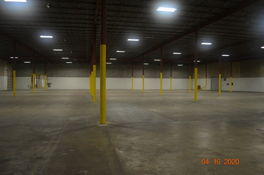 8500 Market St, Houston, TX for lease - Interior Photo - Image 2 of 8