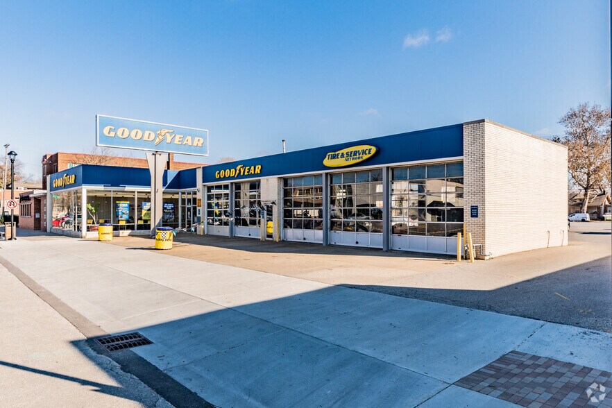 2021 Swift St, North Kansas City, MO à louer - Photo du bâtiment - Image 2 de 10