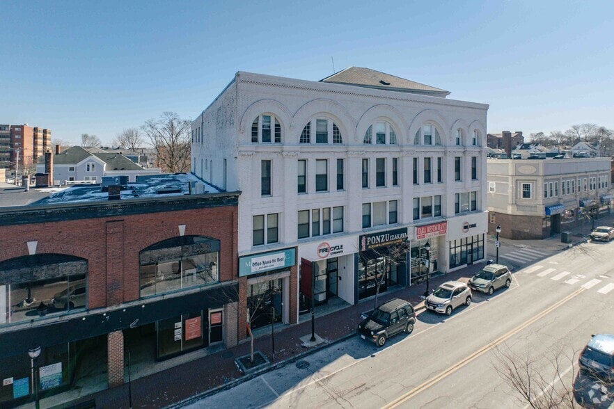 282 Moody St, Waltham, MA for lease - Building Photo - Image 2 of 6