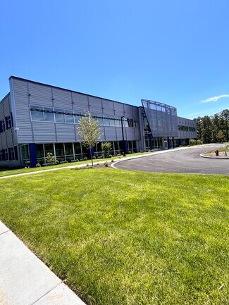 Plus de détails pour 601 Aviation Research Blvd, Egg Harbor Township, NJ - Bureau à louer