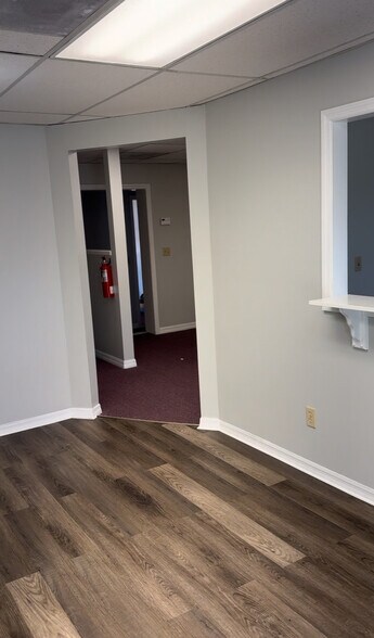 2502 Acorn St, Fort Pierce, FL à louer - Photo du bâtiment - Image 3 de 7