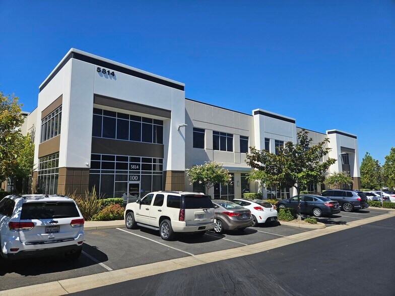 5814-5826 Lonetree Blvd, Rocklin, CA à louer - Photo du bâtiment - Image 1 de 10