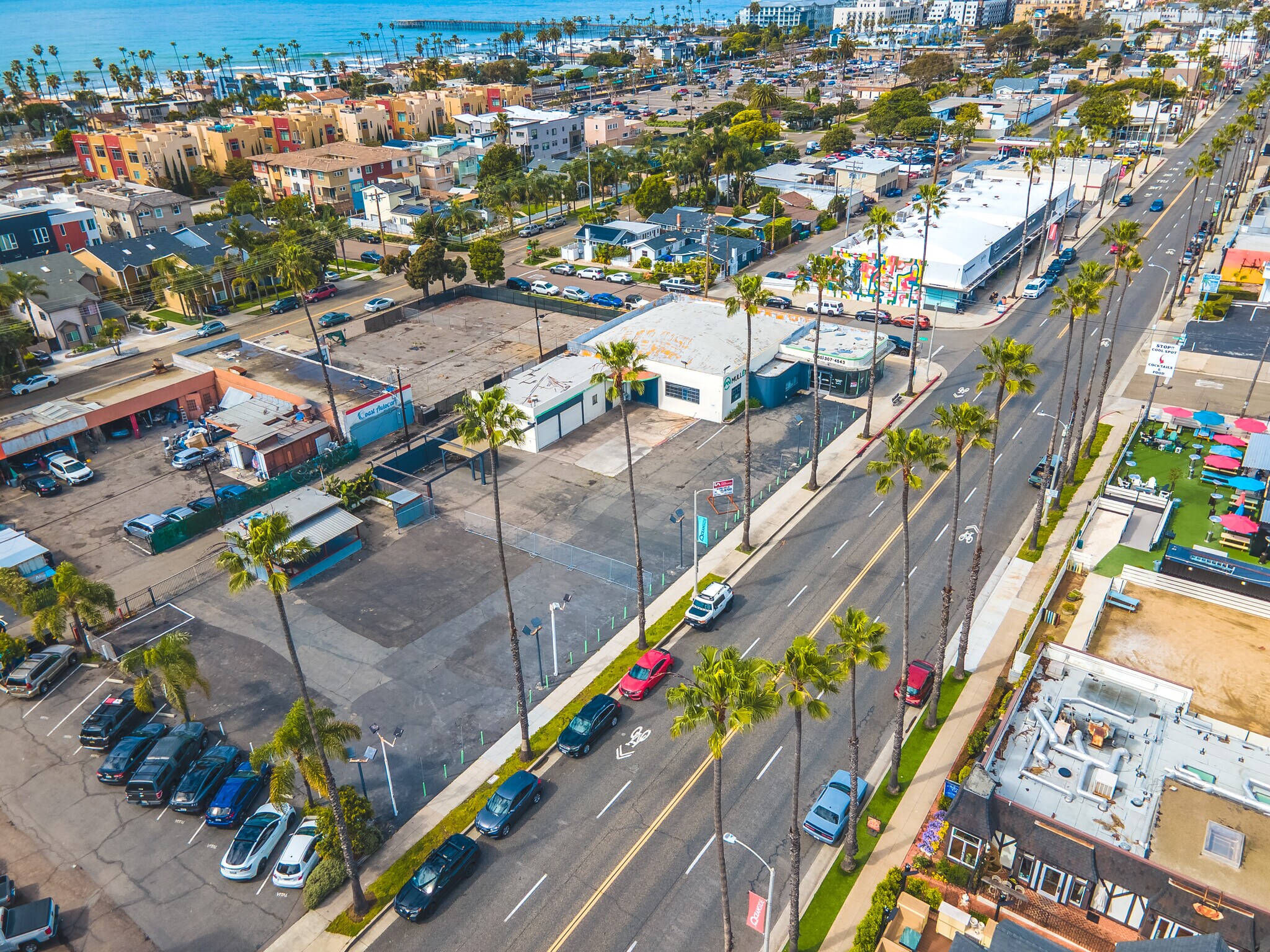 501-515 S Coast Hwy, Oceanside, CA à louer Photo principale- Image 1 de 9