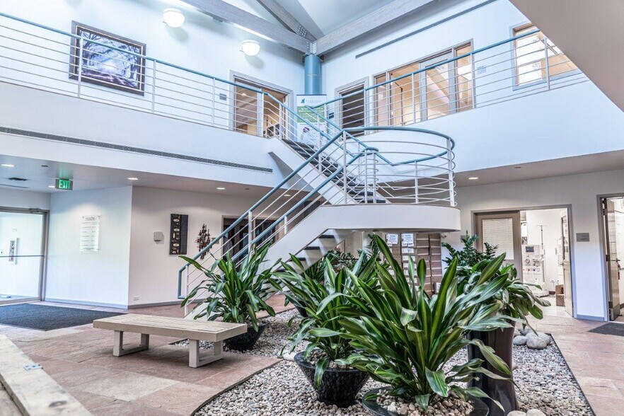 433 Park Point Dr, Golden, CO à louer - Photo intérieure - Image 3 de 30