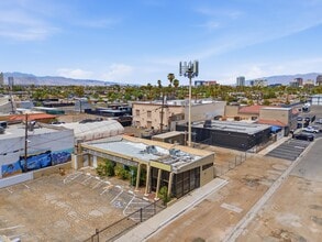 914 E Sahara Ave, Las Vegas, NV - Aerial map view