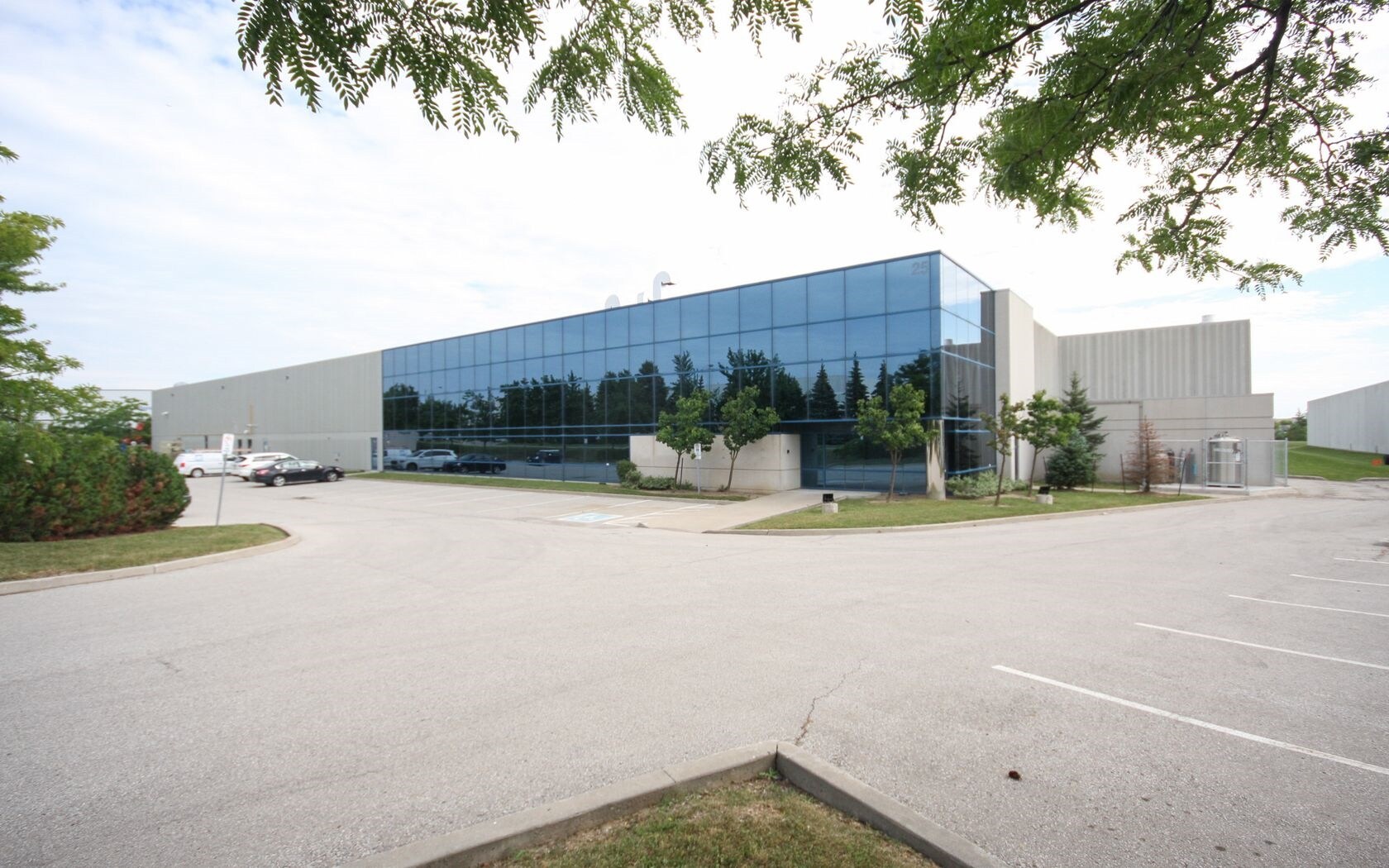 25 Precidio Ct, Brampton, ON à vendre Photo du bâtiment- Image 1 de 1