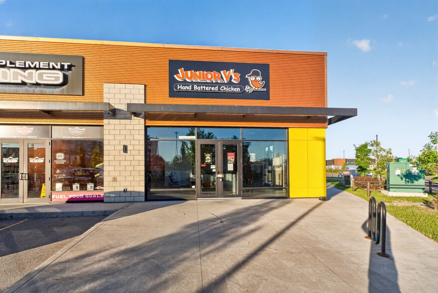 13756 50th St NW, Edmonton, AB for lease - Building Photo - Image 2 of 31