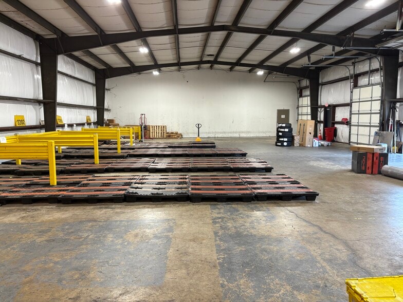 3440 Buffalo Ave, North Charleston, SC for lease - Building Photo - Image 2 of 23