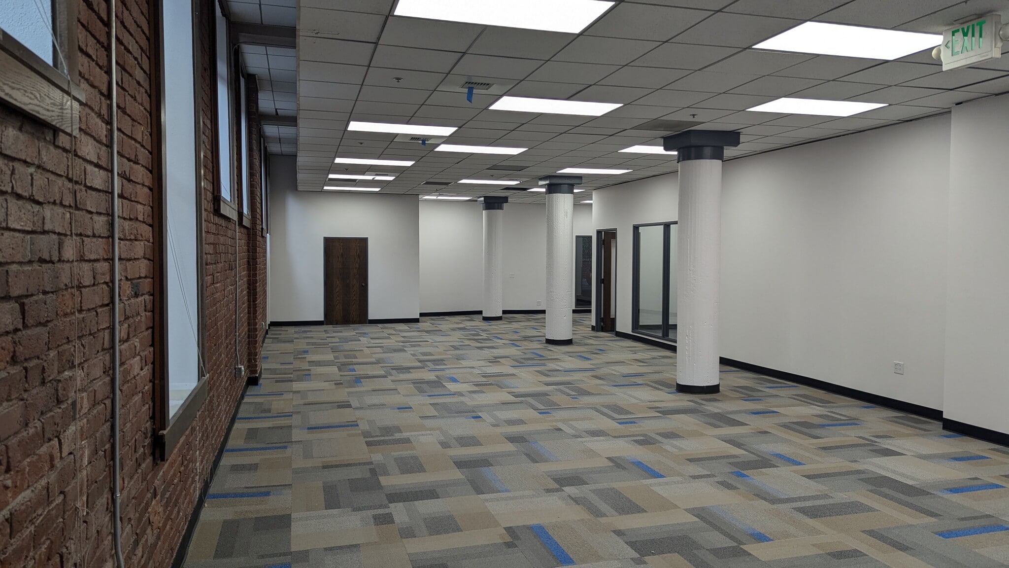 401 2nd Ave S, Seattle, WA for lease Interior Photo- Image 1 of 3