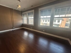 543-561 Lincoln Ave, Winnetka, IL à louer Photo intérieure- Image 1 de 3