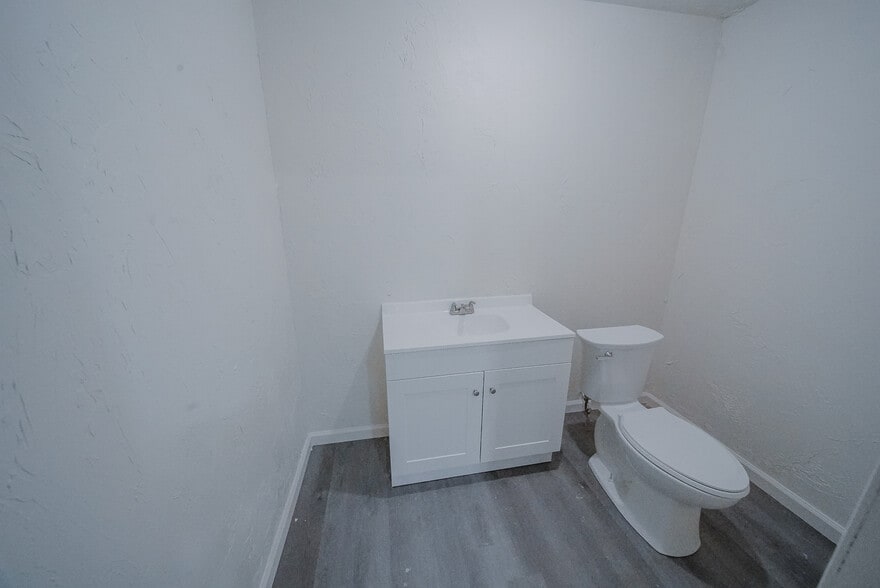 35613 E 1130, Seminole, OK for sale - Interior Photo - Image 2 of 26