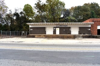 710 N Perry St, Montgomery, AL for lease Building Photo- Image 1 of 10