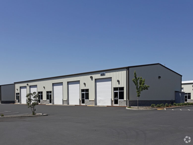 4208 NE Minnehaha St, Vancouver, WA for lease - Building Photo - Image 3 of 7
