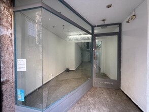 Retail in Barcelona, Barcelona for lease Interior Photo- Image 2 of 10