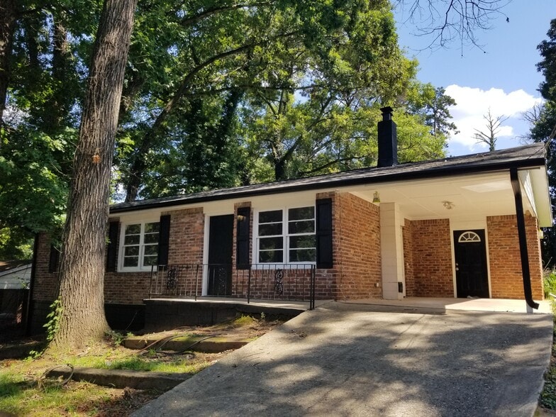 ATLANTA RESIDENTIAL PORTFOLIO portfolio of 9 properties for sale on LoopNet.ca - Building Photo - Image 3 of 9