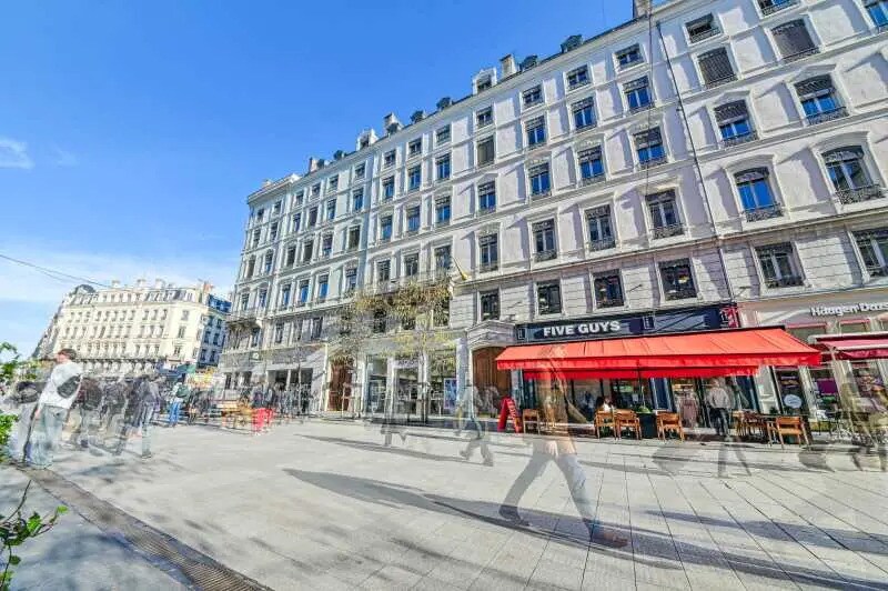 63 Rue De La République, Lyon à louer - Photo du bâtiment - Image 3 de 11