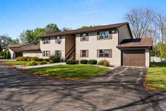 Plus de détails pour 910 E Cedar Ave, Manitowoc, WI - Multi-résidentiel à vendre