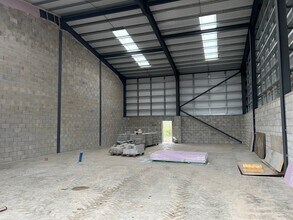 Barby Ln, Rugby à louer Photo intérieure- Image 1 de 2