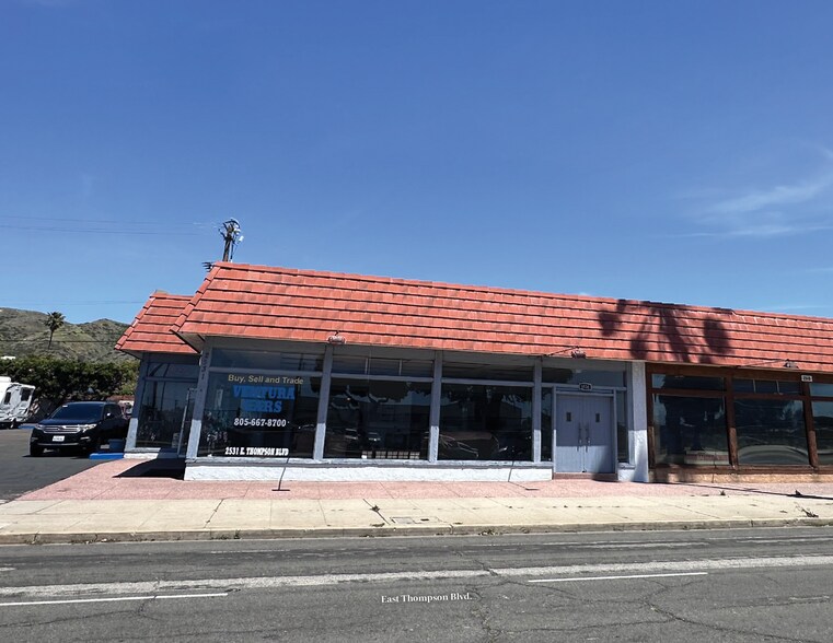 2531 E Thompson Blvd, Ventura, CA à vendre - Photo du bâtiment - Image 3 de 10
