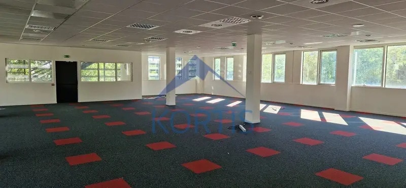 12 Rue Professeur Jean Bernard, Lyon for sale - Building Photo - Image 2 of 11