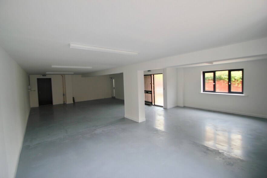 Station Rd, Hungerford à louer - Photo du bâtiment - Image 2 de 3