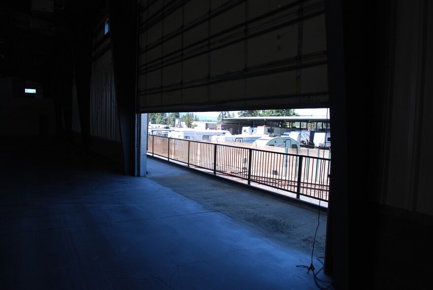 340 SE Logsden St, Bend, OR for lease - Building Photo - Image 2 of 10