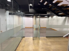 Calle de Oquendo, 18 B, Madrid, Madrid for lease Interior Photo- Image 2 of 13