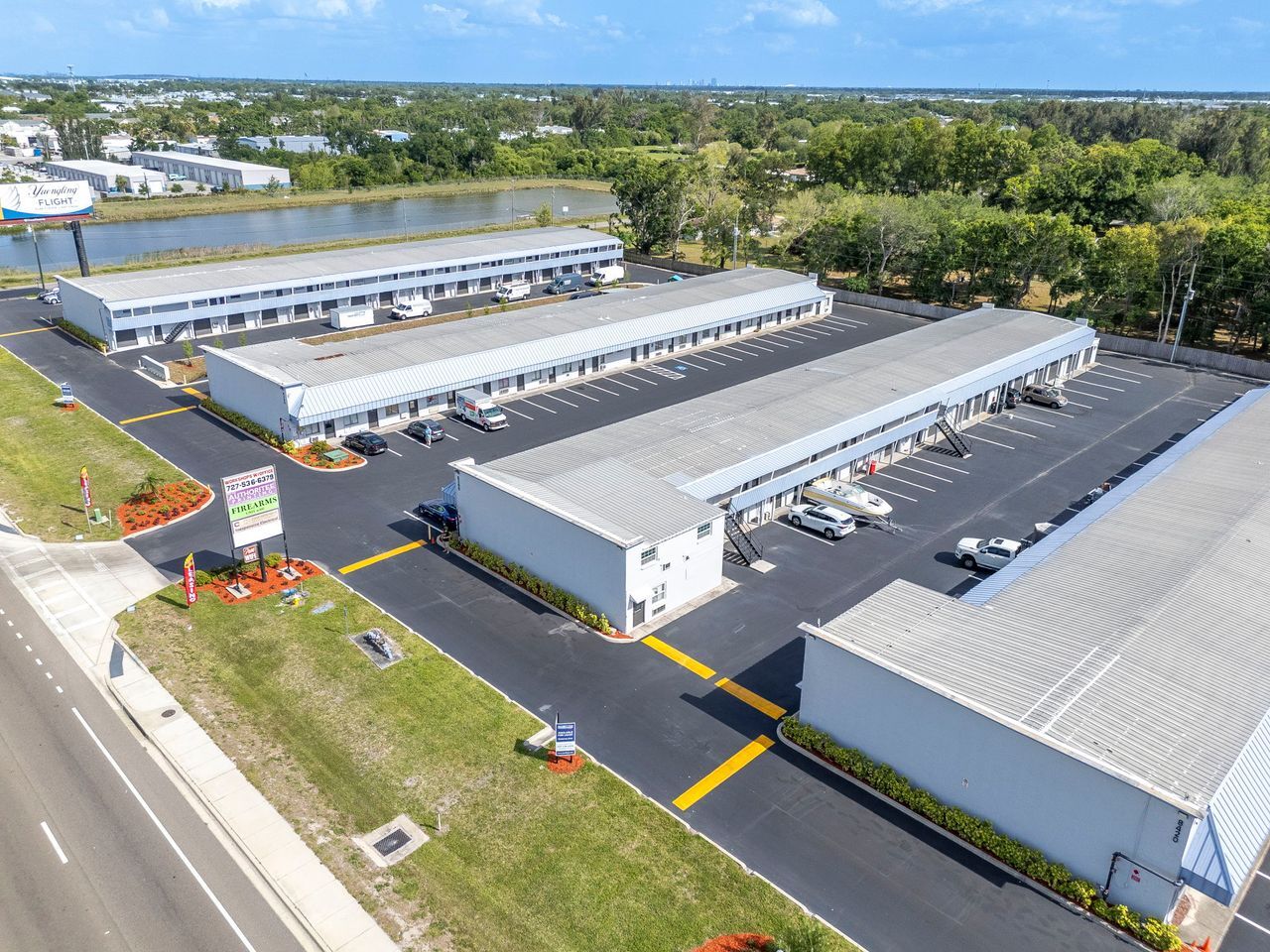8340 Ulmerton Rd, Largo, FL for lease Primary Photo- Image 1 of 16