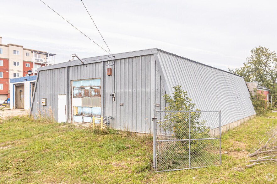 4912 55 Av, Stony Plain, AB à vendre - Photo du bâtiment - Image 3 de 5