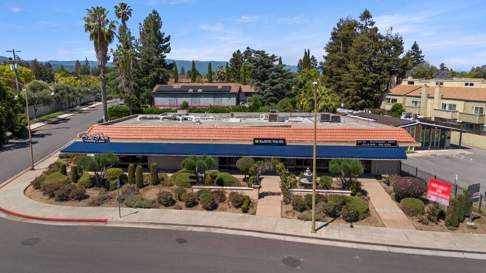 1123-1125 Luchessi Dr, San Jose, CA for sale - Building Photo - Image 2 of 24