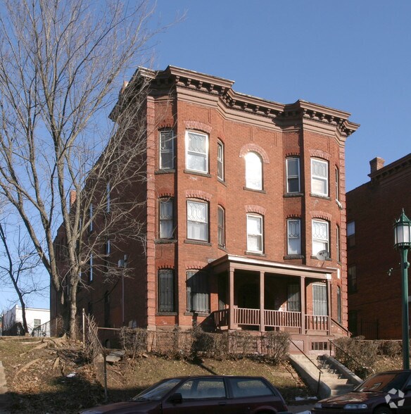 906 Park St, Hartford, CT à vendre - Photo du bâtiment - Image 2 de 3