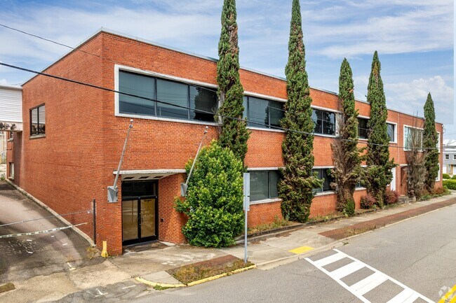 More details for 210 S White St, Lancaster, SC - Retail for Sale