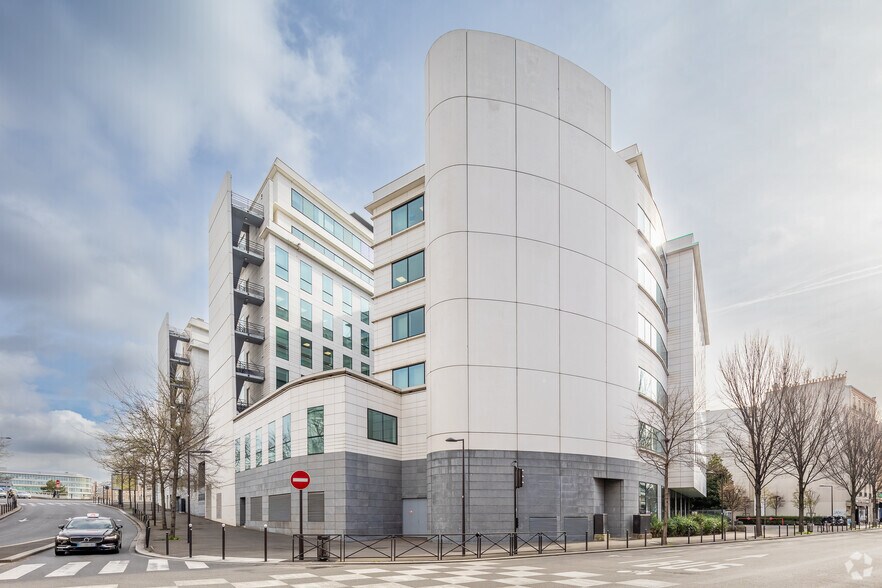 43-47 Boulevard Paul Vaillant-Couturier, Ivry-sur-Seine à louer - Photo du bâtiment - Image 3 de 6