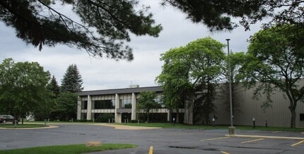 17155 Van Wagoner Rd, Spring Lake, MI for lease Interior Photo- Image 1 of 14