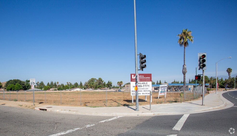 NWC Van Buren Blvd. & Challen Ave, Riverside, CA à vendre - Autre - Image 3 de 5