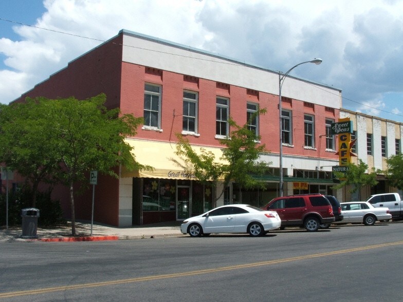 25-37 W Center St, Logan, UT à louer - Photo du bâtiment - Image 3 de 14