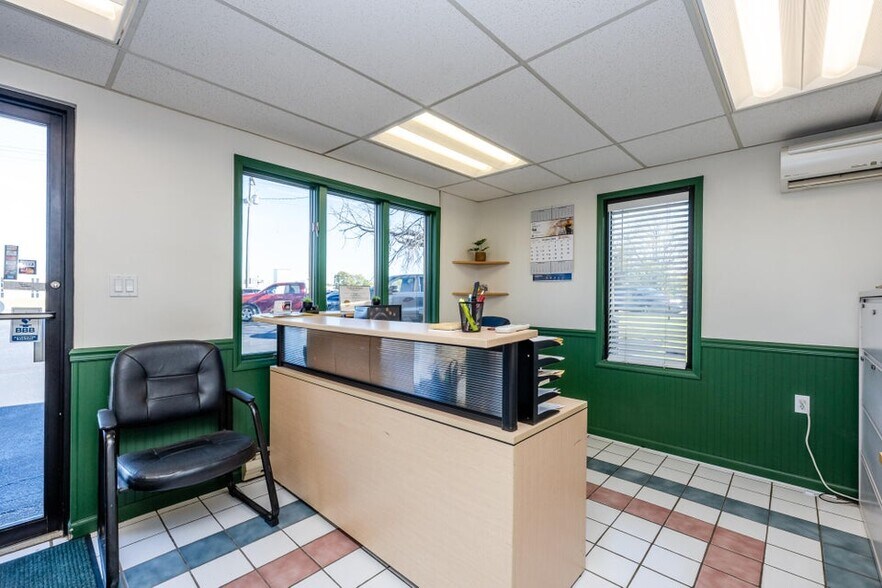 790 Nickerson, Benton Harbor, MI à vendre - Photo du bâtiment - Image 2 de 46