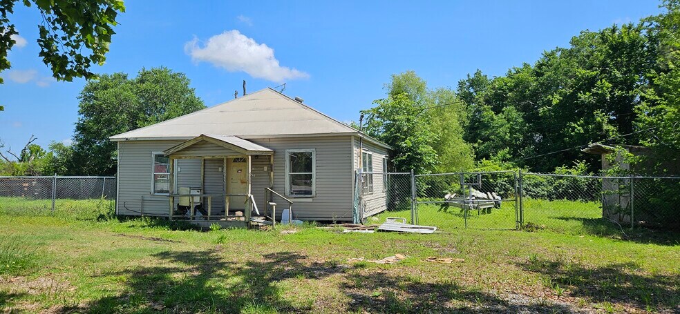 19618 E Highway 6, Alvin, TX à vendre - Photo du bâtiment - Image 3 de 3